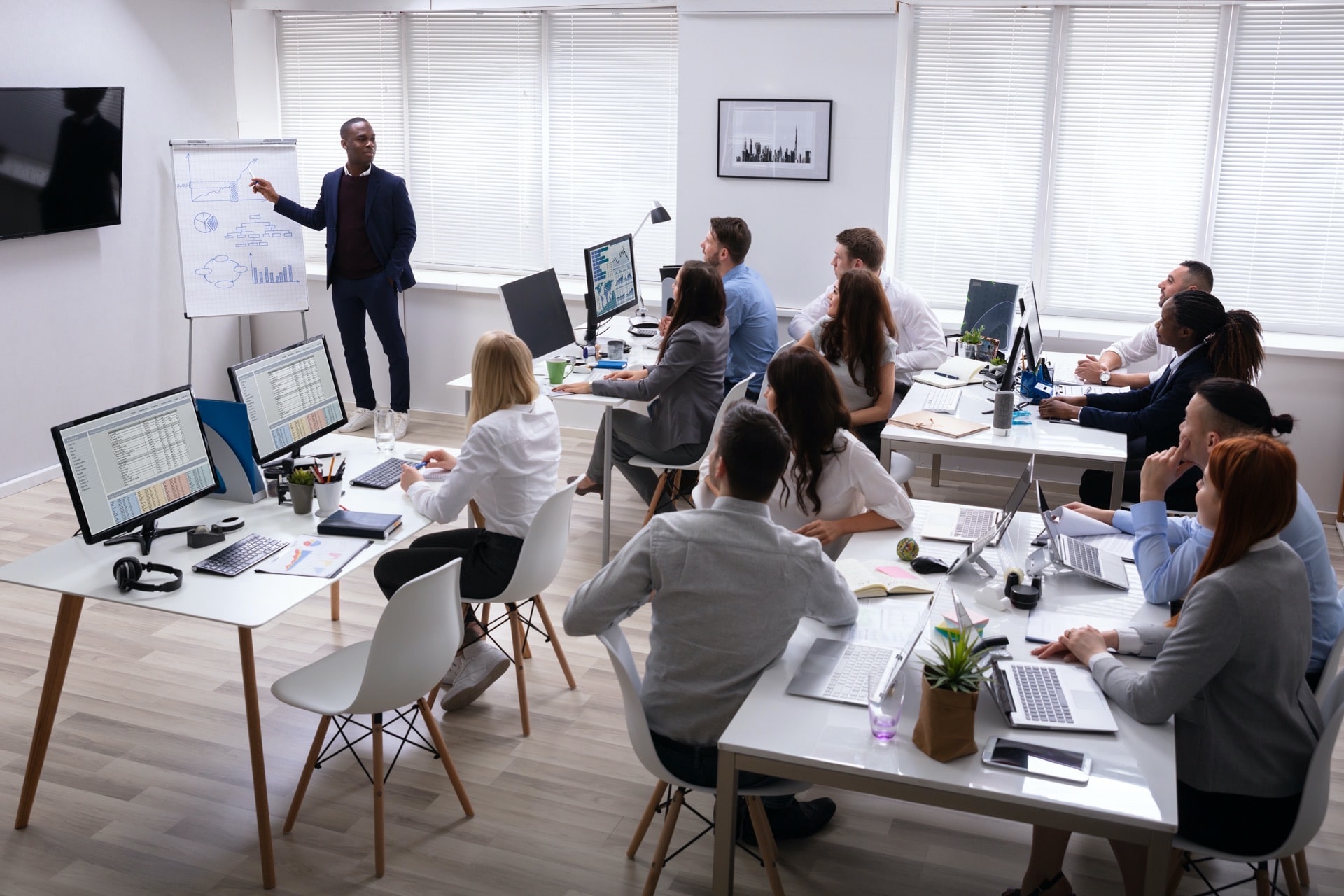Corsi Basso, Medio e Alto Rischio per i Lavoratori: Un Servizio Innovativo di PHC Consulting